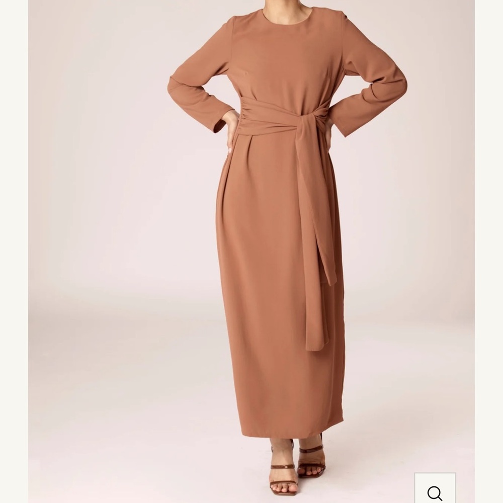 Brand new Veiled Collection dress - Picture 3 of 3